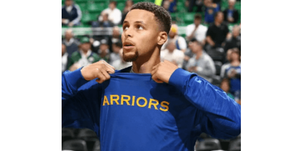 Curry förnyar kontraktet med Warriors med maximal lön