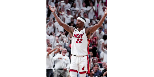 Butler planerar att avsluta sin basketkarriär med The Heat i framtiden! Butler planerar att avsluta sin basketkarriär med The Heat i framtiden!
