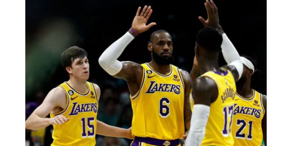 Lakers offseason rosterjusteringar Lakers offseason rosterjusteringar