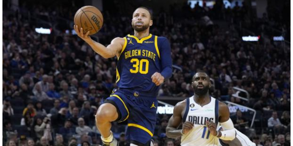 Stephen Curry borta i veckor med skada Stephen Curry borta i veckor med skada