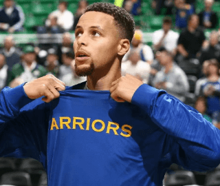 Curry förnyar kontraktet med Warriors med maximal lön